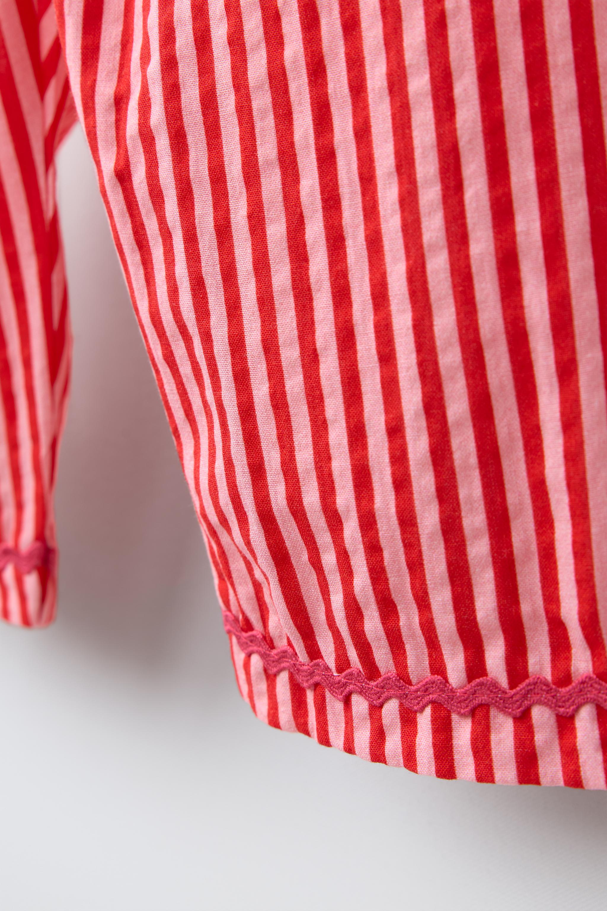 WAVY STRIPED BAGGY PANTS
